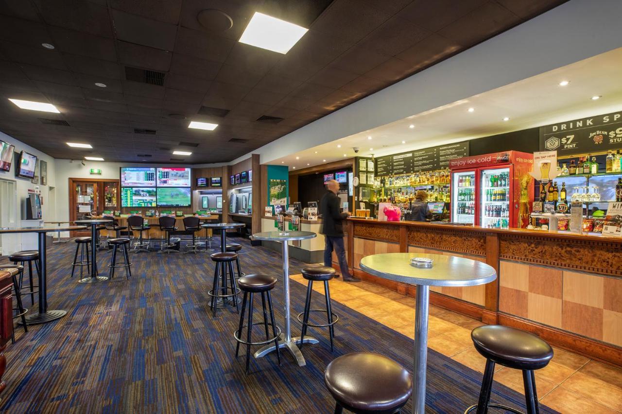 Meadow Inn Hotel-Motel Melbourne Esterno foto