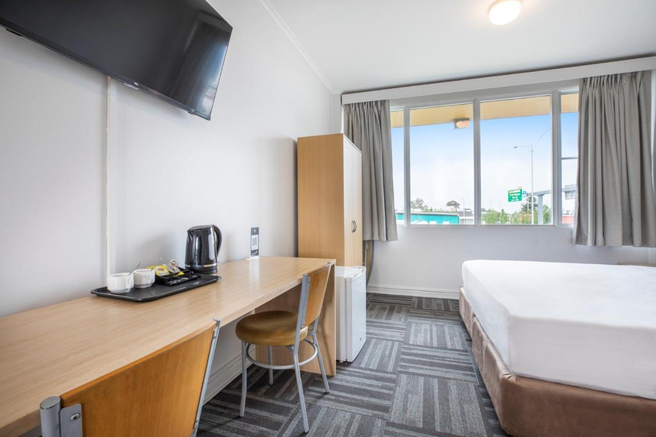 Meadow Inn Hotel-Motel Melbourne Esterno foto